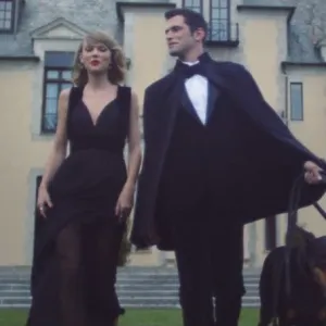 Black Taylor Swift Chiffon V Neck Sexy Dress Sleek Prom Celebrity Dress Blank Space