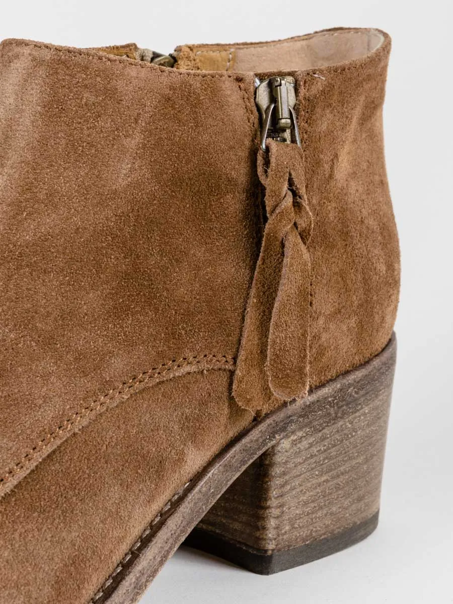 capricia boot
