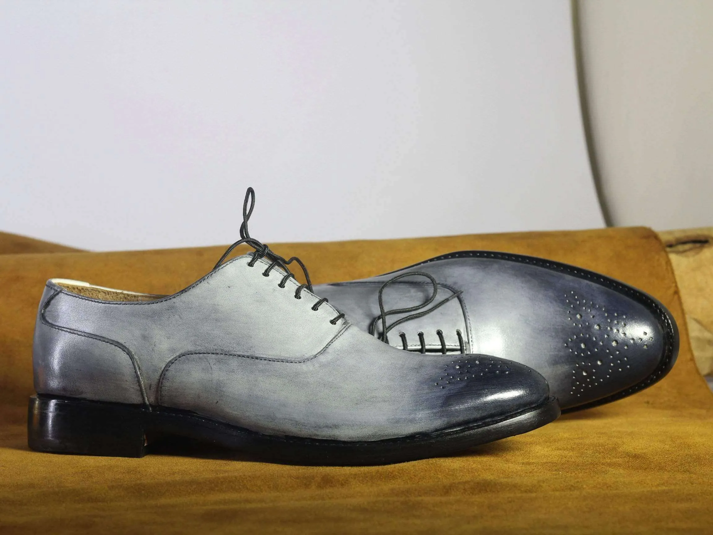 Handmade Men's Silver Brogue Toe Leather Lace Up Shoes