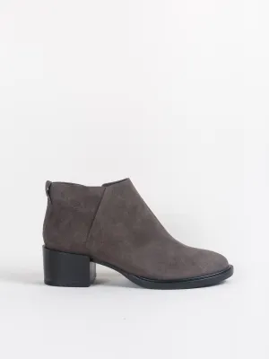 mickey boot
